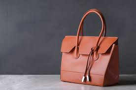 Purchase the best quality bags in online.